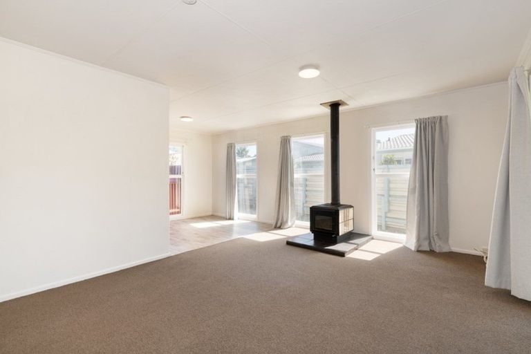 Photo of property in 23 Seaspray Drive, Mount Maunganui, 3116