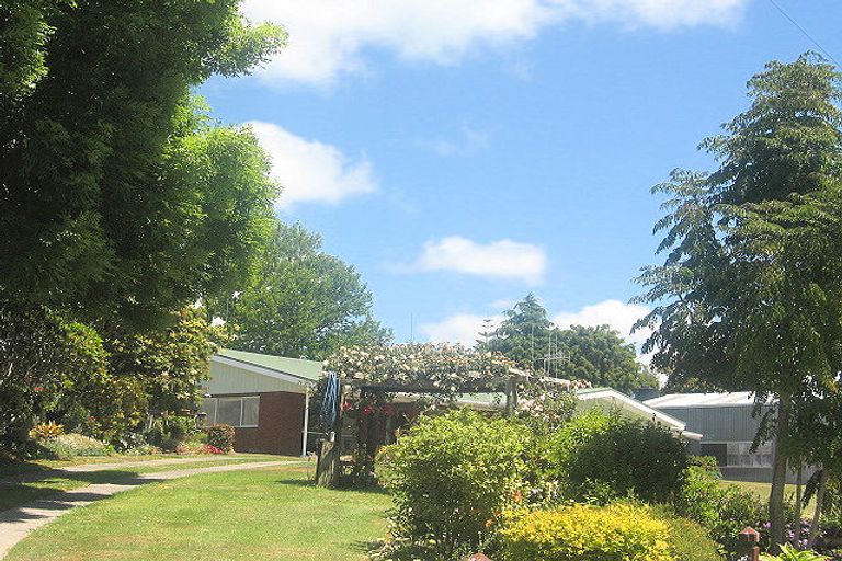 Photo of property in 219 No 2 Road, Te Puke, 3182