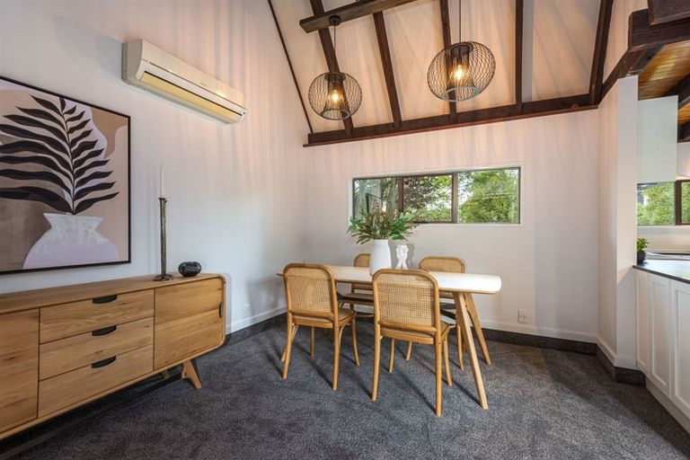 Photo of property in 198 Riverlaw Terrace, Saint Martins, Christchurch, 8022