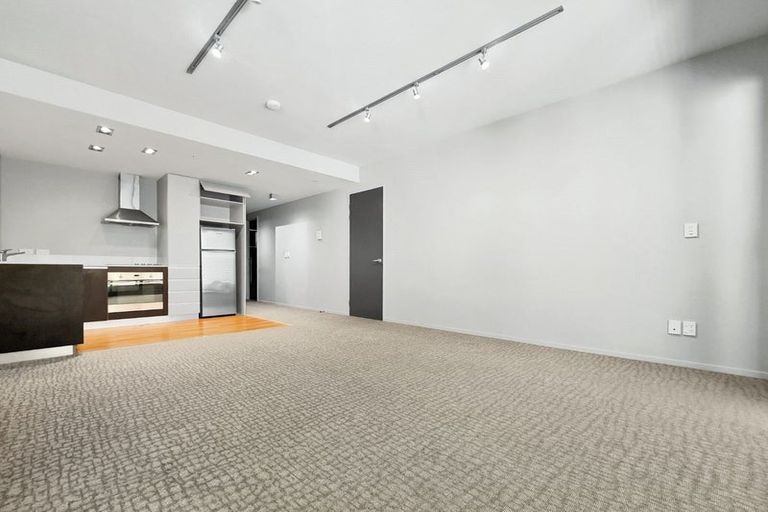 Photo of property in Revolucion Apartments, 201/28w Torrens Terrace, Mount Cook, Wellington, 6011