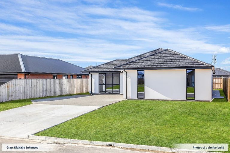 Photo of property in 13 Cunningham Street, Rangiora, 7400