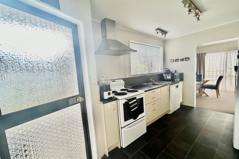 Photo of property in 300 Mitchell Street, Brooklyn, Wellington, 6021