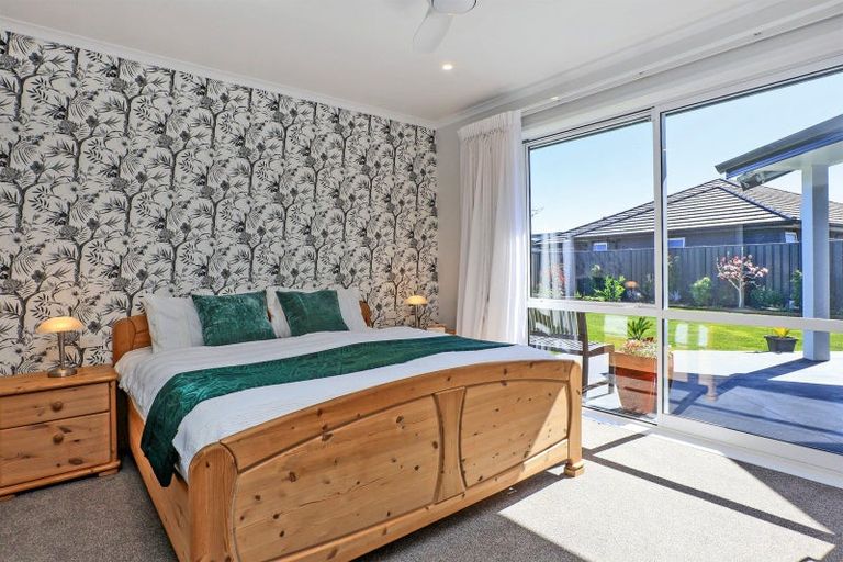 Photo of property in 19 Manapouri Street, Poraiti, Napier, 4112