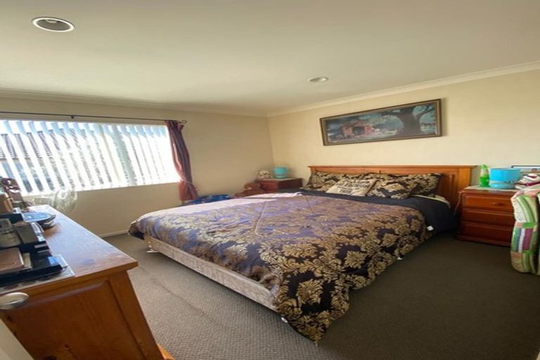 Photo of property in 135 Cyril French Drive, Flat Bush, Auckland, 2016