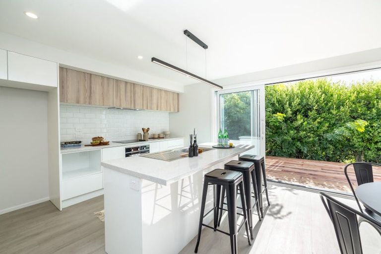 Photo of property in 9 Macrocarpa Lane, Carterton, 5713
