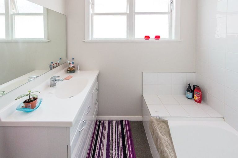 Photo of property in 34 Toi Street, Tawhero, Whanganui, 4501