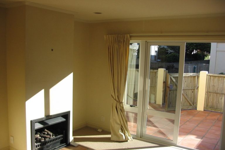 Photo of property in 15/28u Hobson Street, Thorndon, Wellington, 6011