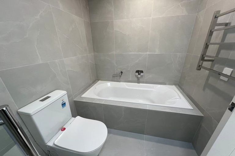 Photo of property in 31 Gunn Way, Hobsonville, Auckland, 0616