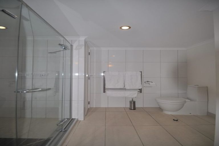 Photo of property in Bellagio Apartments, 8d/39 Taranaki Street, Te Aro, Wellington, 6011
