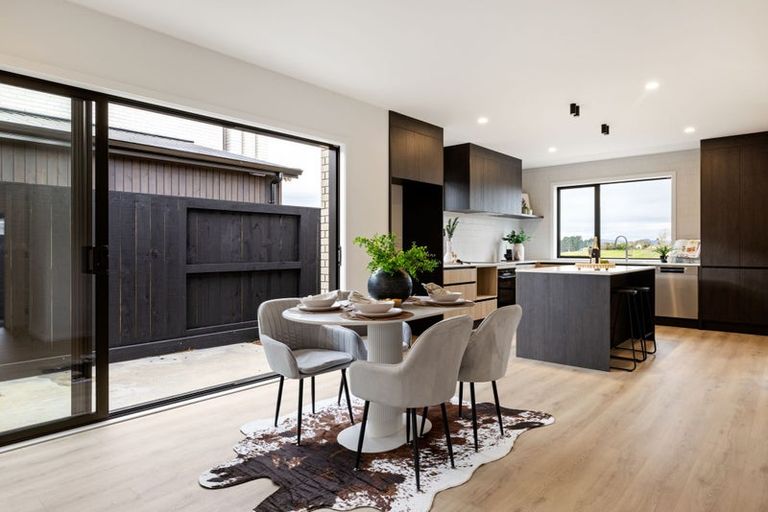 Photo of property in 16 Lumino Terrace, Peacocke, 3206