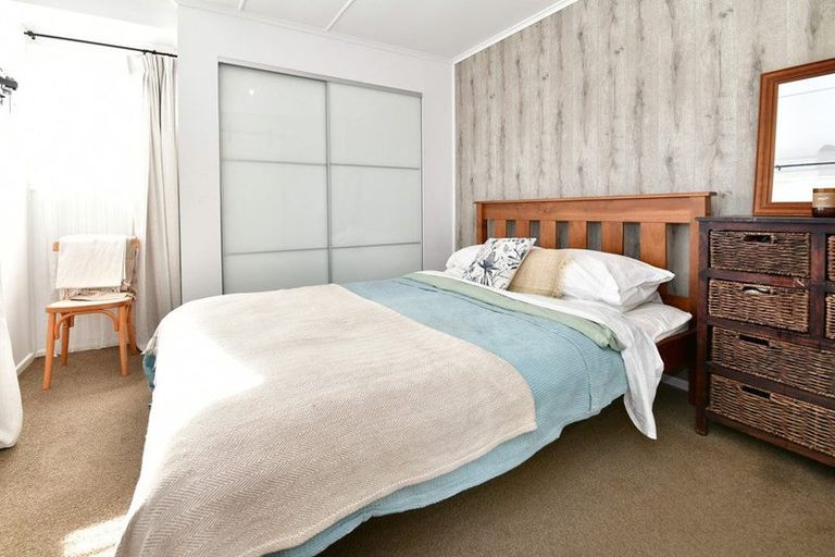 Photo of property in 2b Iris Street, Snells Beach, 0920