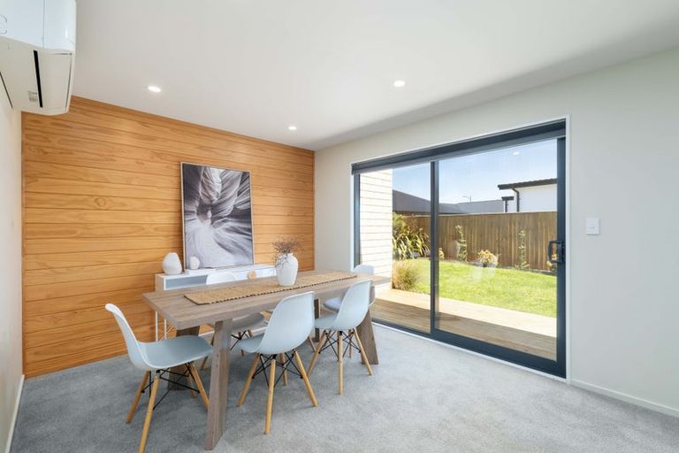 Photo of property in 5 Ruston Lane, Halswell, Christchurch, 8025