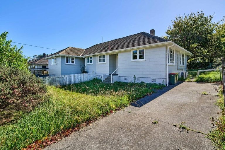 Photo of property in 4 Reuben Grove, Naenae, Lower Hutt, 5011