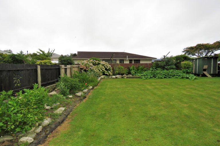 Photo of property in 121 Romilly Street, Westport, 7825