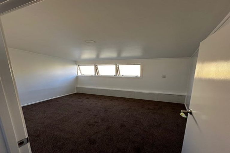 Photo of property in 14 Oreti Place, Clover Park, Auckland, 2019
