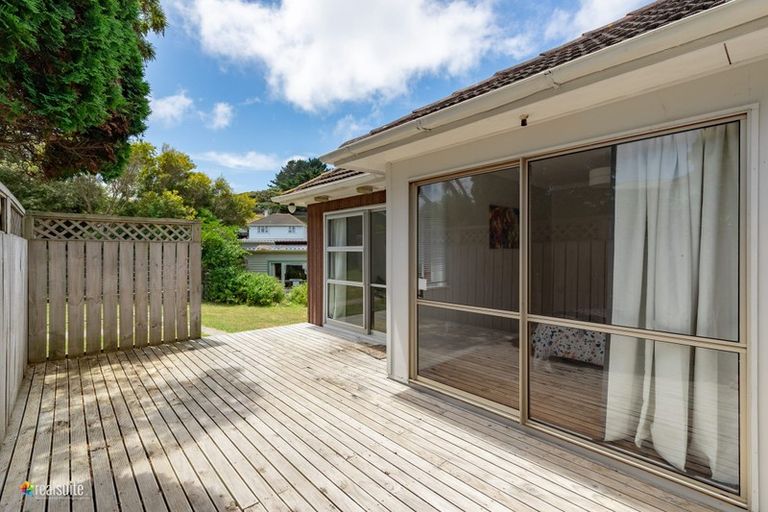 Photo of property in 4 Paenui Street, Titahi Bay, Porirua, 5022