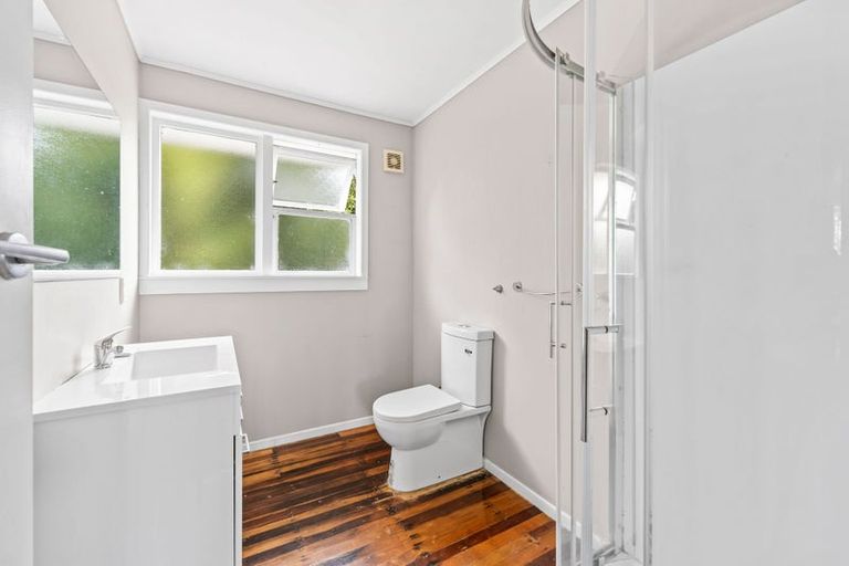 Photo of property in 308b Arapaoa Road, Tinopai, Matakohe, 0593
