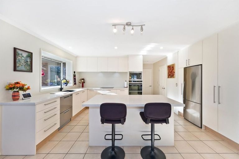 Photo of property in 10 Richard Seddon Drive, Northwood, Christchurch, 8051