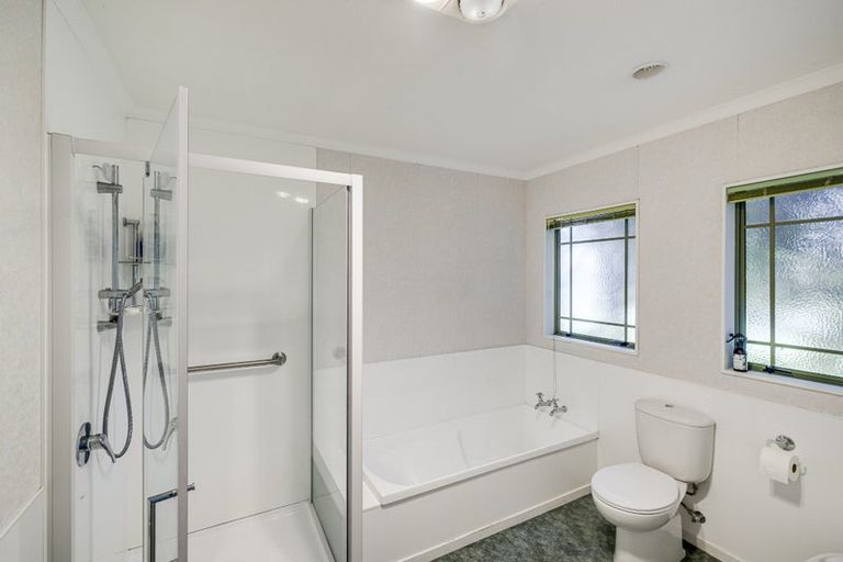 Photo of property in 6 Jacaranda Place, Greenmeadows, Napier, 4112