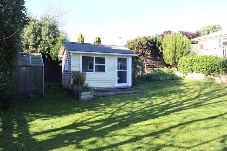 Photo of property in 50 Tamar Street, South Hill, Oamaru, 9400