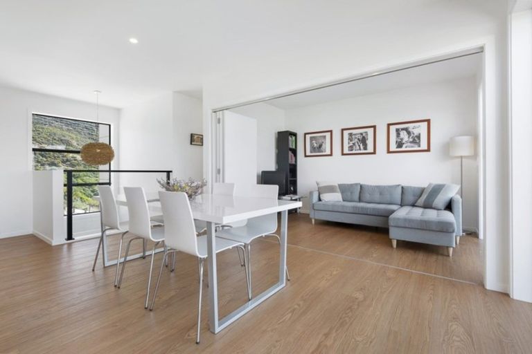 Photo of property in 99 Downing Street, Crofton Downs, Wellington, 6035