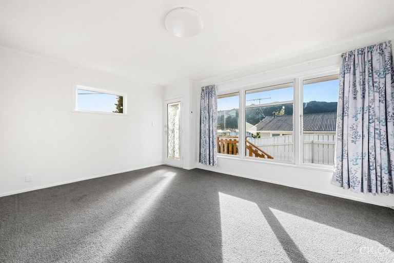 Photo of property in 40a Kashmir Avenue, Clouston Park, Upper Hutt, 5018