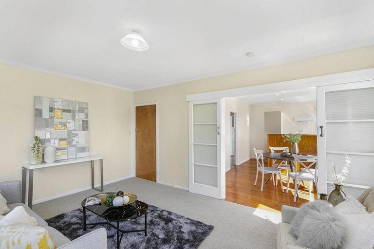 Photo of property in 72 Dominion Park Street, Johnsonville, Wellington, 6037