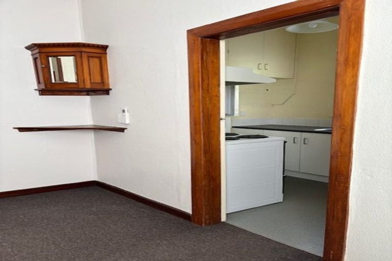Photo of property in 37 Connaught Terrace, Brooklyn, Wellington, 6021
