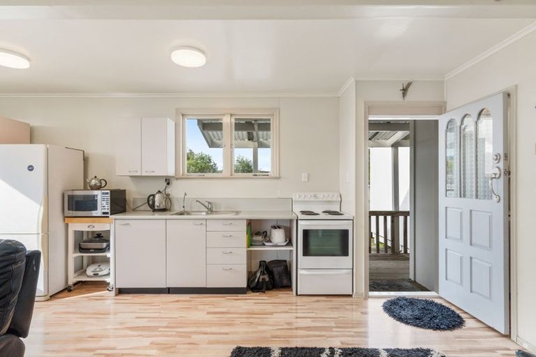 Photo of property in 311b Hetherington Road, Whangamata, 3620