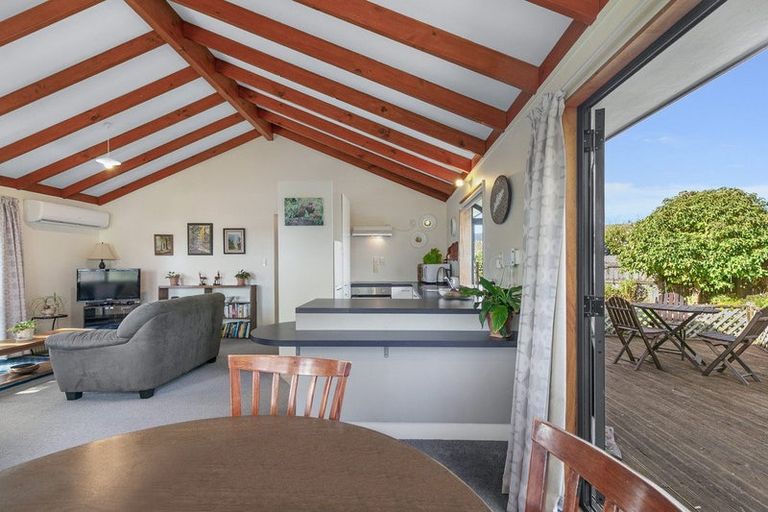 Photo of property in 10 Dellys Grove, Levin, 5510