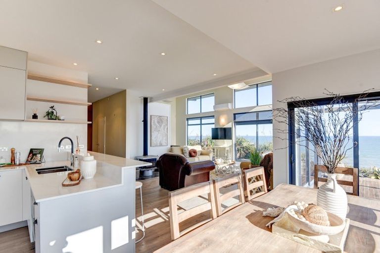 Photo of property in 107 Peat Avenue, Kai Iwi, Whanganui, 4574