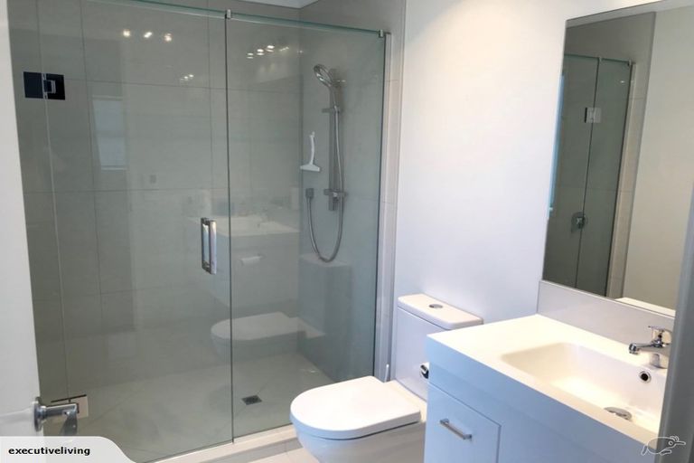 Photo of property in 55 Pendarves Street, New Plymouth, 4310
