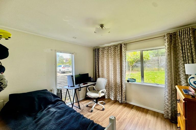 Photo of property in 45 Stapleford Crescent, Browns Bay, Auckland, 0630