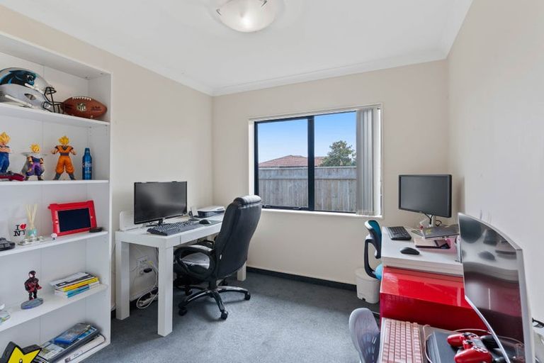 Photo of property in 96 Guildford Drive, Paraparaumu Beach, Paraparaumu, 5032