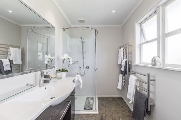 Photo of property in 21 Great North Road, Warkworth, 0910