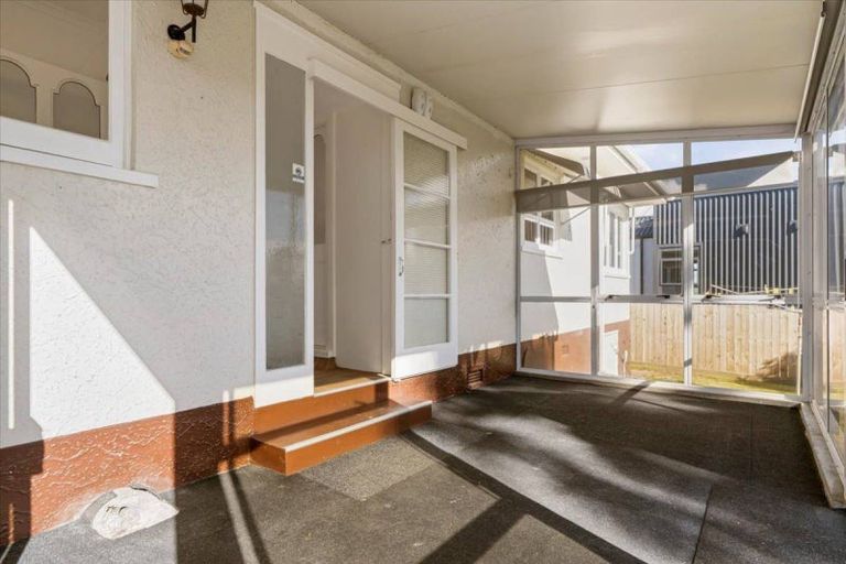 Photo of property in 3b Hilltop Road, Parkvale, Tauranga, 3112