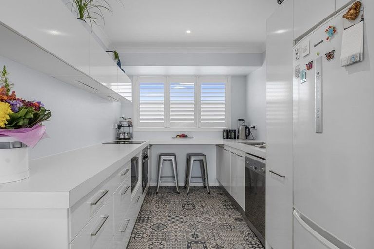 Photo of property in 3/22 Cliff Road, Tauranga, 3110