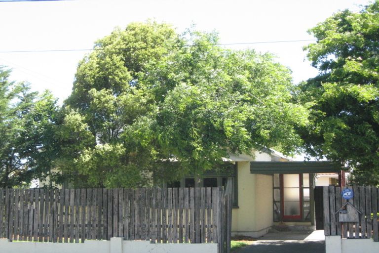 Photo of property in 243 Selwyn Street, Spreydon, Christchurch, 8024
