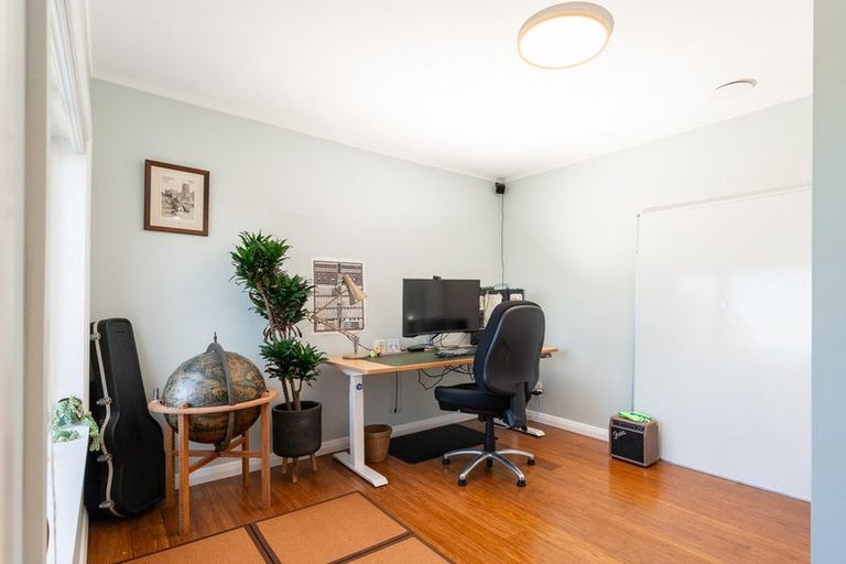 Photo of property in 4 Hornsey Road, Melrose, Wellington, 6023