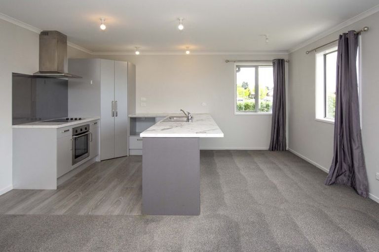 Photo of property in 8 Ragley Way, Rolleston, 7615