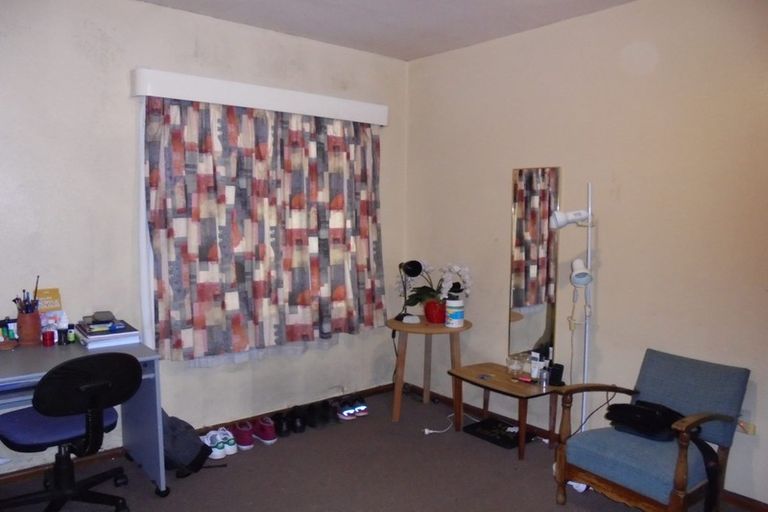 Photo of property in 2/944 Colombo Street, St Albans, Christchurch, 8014