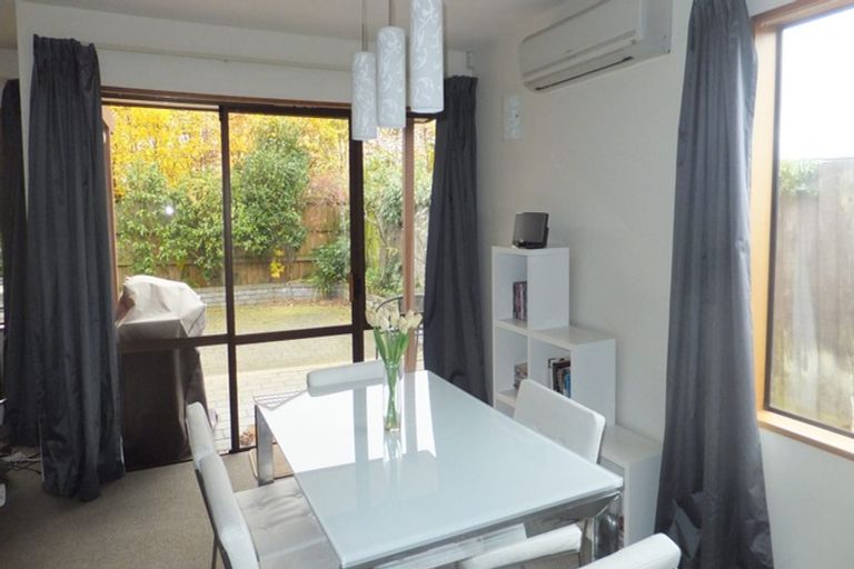 Photo of property in 14 Rata Street, Riccarton, Christchurch, 8041