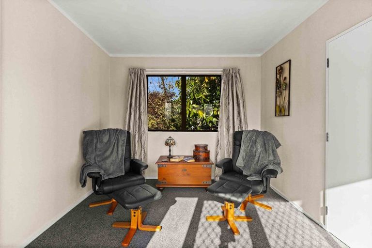 Photo of property in 49 Durham Drive, Havelock North, 4130