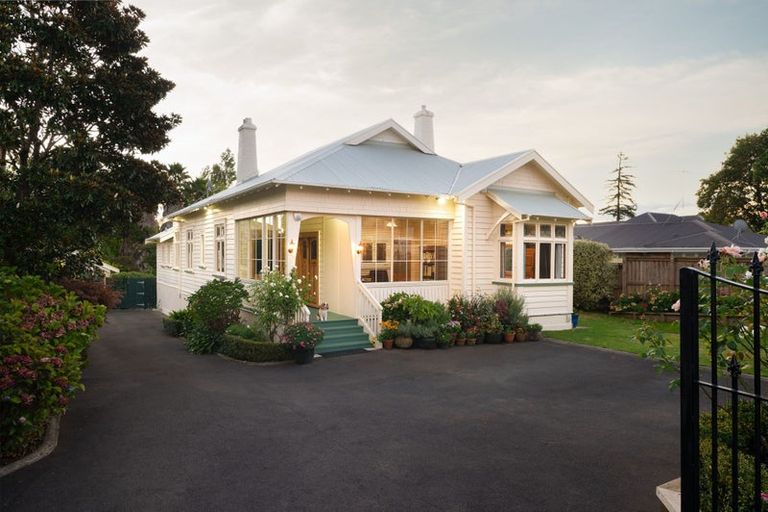 Photo of property in 247 River Road, Claudelands, Hamilton, 3214