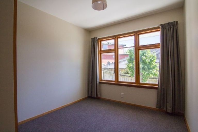 Photo of property in 208 Centaurus Road, Saint Martins, Christchurch, 8022