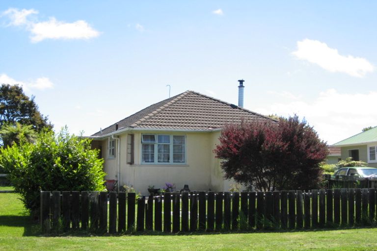 Photo of property in 24 Colvin Street, Westport, 7825