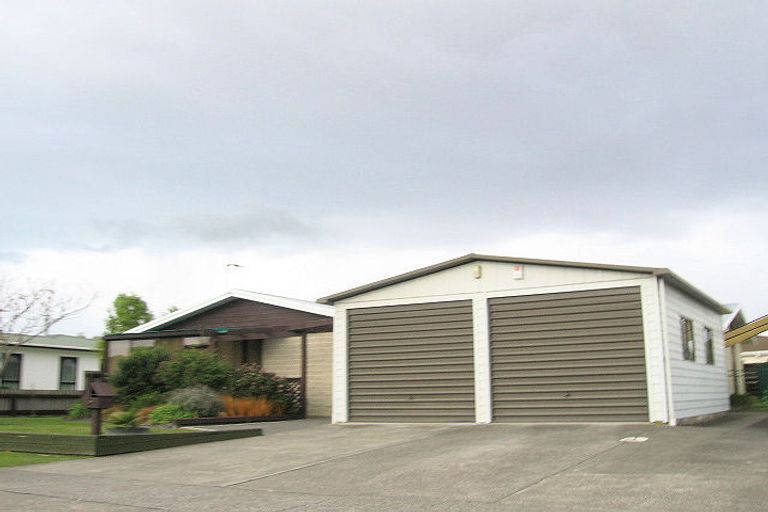 Photo of property in 37 Wharerangi Road, Tamatea, Napier, 4112