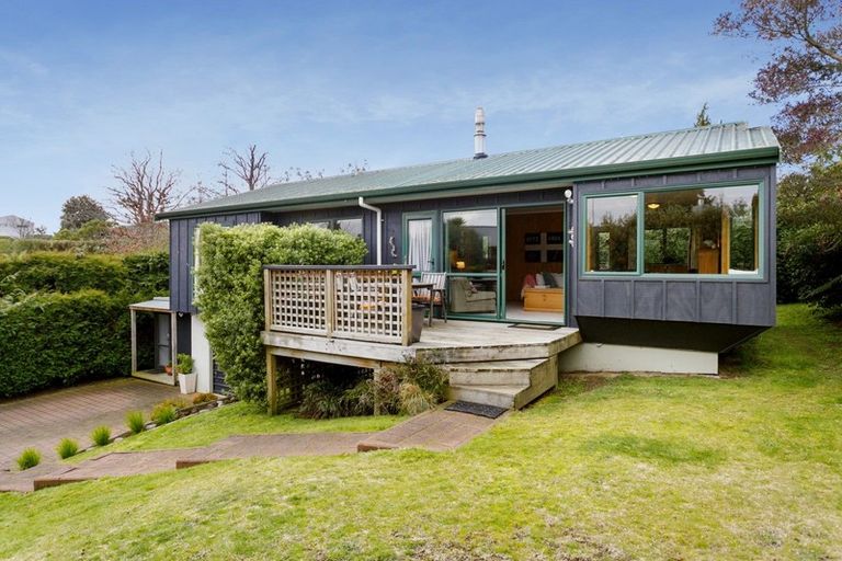 Photo of property in 36 Sunset Street, Hilltop, Taupo, 3330