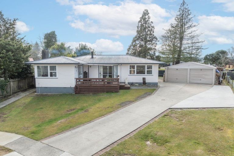 Photo of property in 2 Dunkeld Place, Tokoroa, 3420
