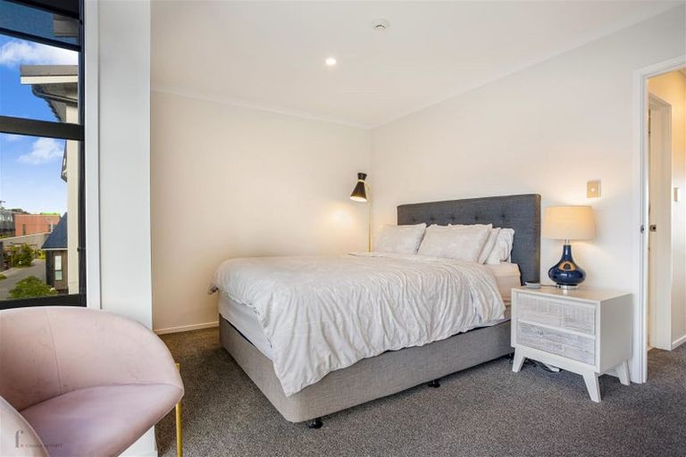 Photo of property in 8 Raranga Lane, Hobsonville, Auckland, 0616